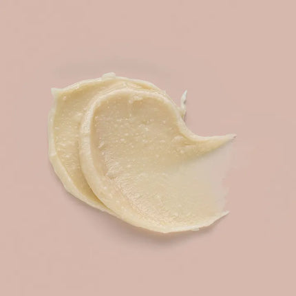 https://cdn.shopify.com/s/files/1/0915/0932/6199/files/goldwell-goldwell-defining-wax.472007915.webp?v=1755912218