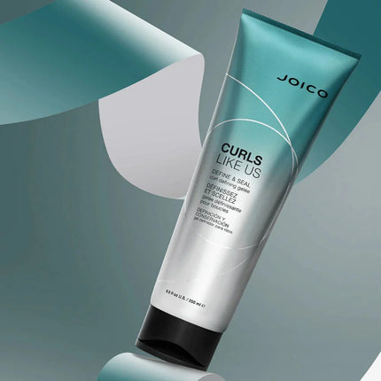 https://cdn.shopify.com/s/files/1/0915/0932/6199/files/joico-curls-like-us-define-seal-curl-defining-gelee-250ml-3092121.webp?v=1781341463