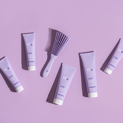 https://cdn.shopify.com/s/files/1/0915/0932/6199/files/kis-kis-curls-leave-in-mask.464036155.jpg?v=1755912267