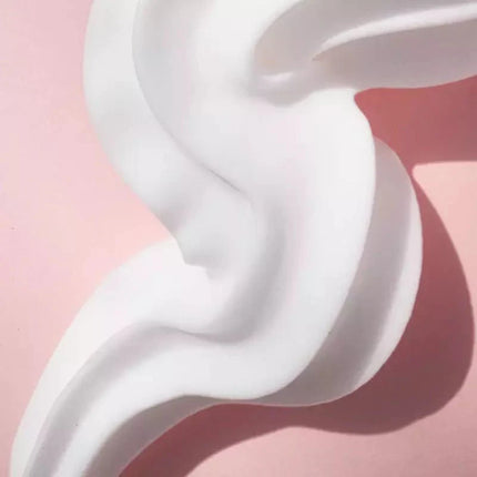 https://cdn.shopify.com/s/files/1/0915/0932/6199/files/milk-shake-conditioning-whipped-cream-flower-fragrance-200ml-3974520.webp?v=1779816682