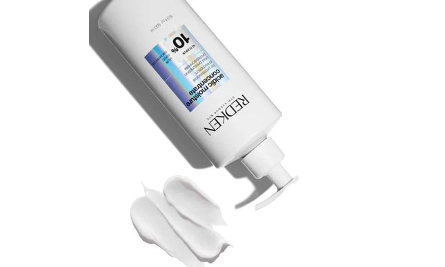 https://cdn.shopify.com/s/files/1/0915/0932/6199/files/redken-redken-acidic-moisture-concentrate.435796715.webp?v=1755913013
