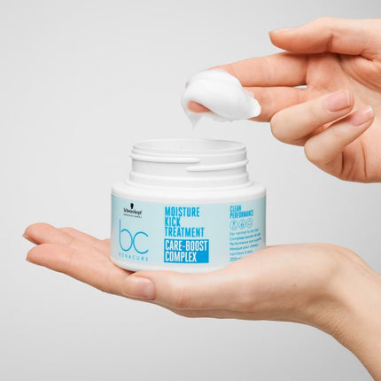 https://cdn.shopify.com/s/files/1/0915/0932/6199/files/schwarzkopf-moisture-kick-treatment-500ml-7806045.jpg?v=1782295402